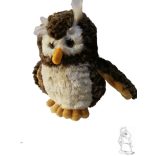 Baglyok barna ,fehér